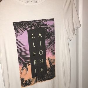 american eagle t-shirt